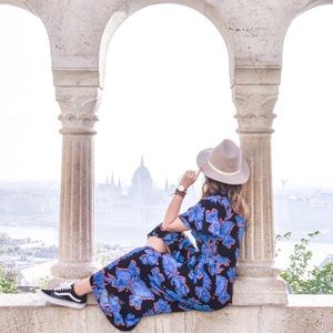 Meet your Posher, Angela